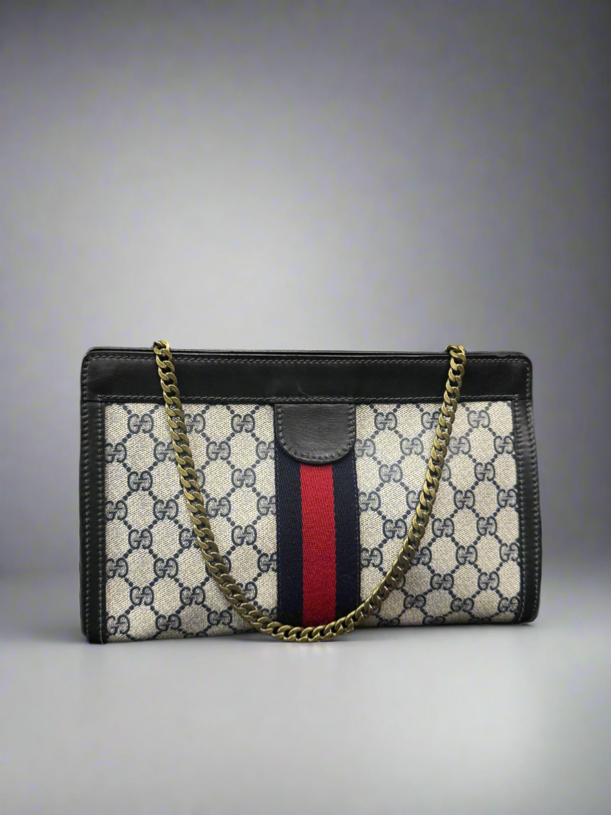 GUCCI Clutch/Shoulder bag W/ Chain