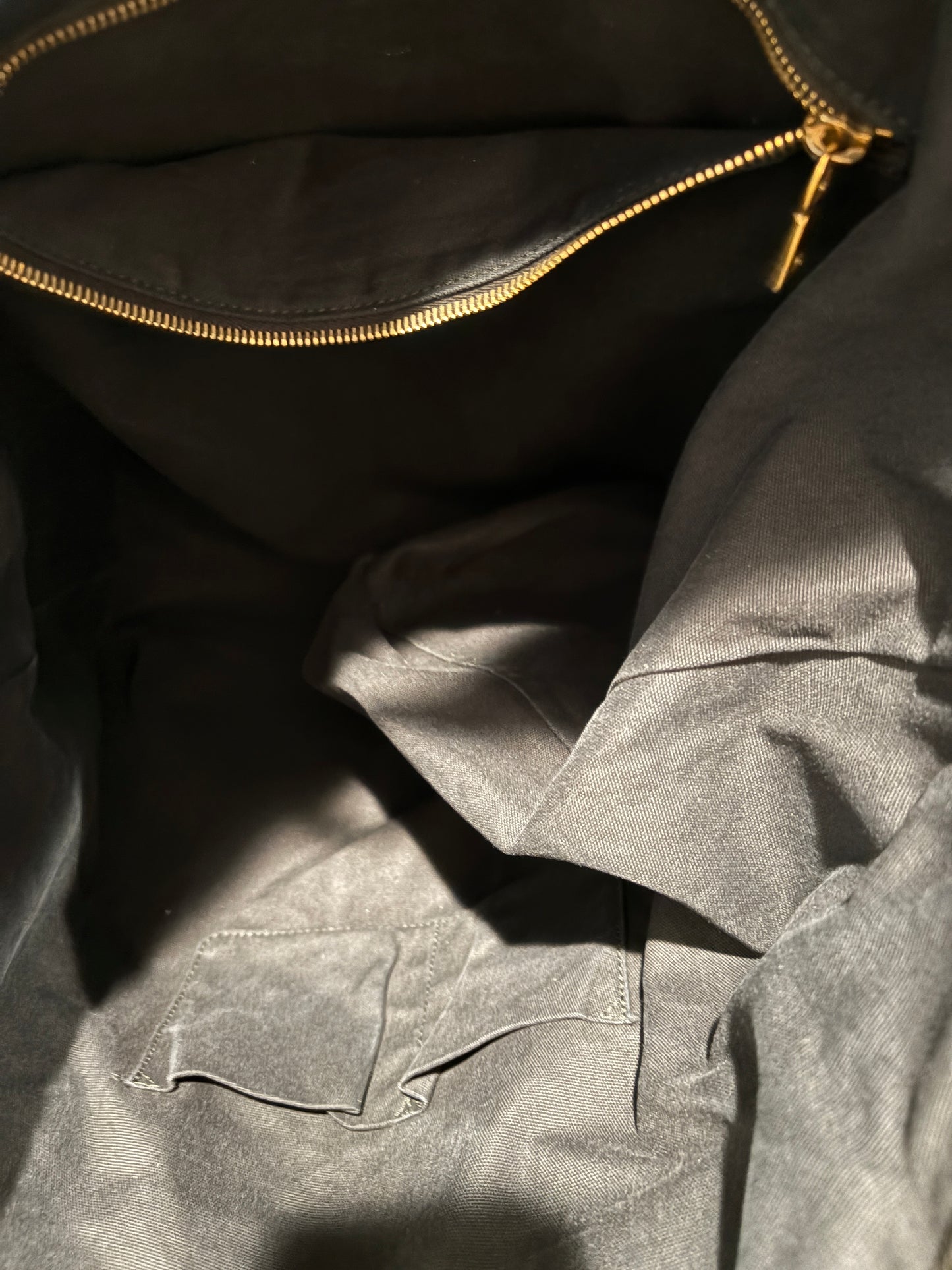 Saint Laurent Leather Bag