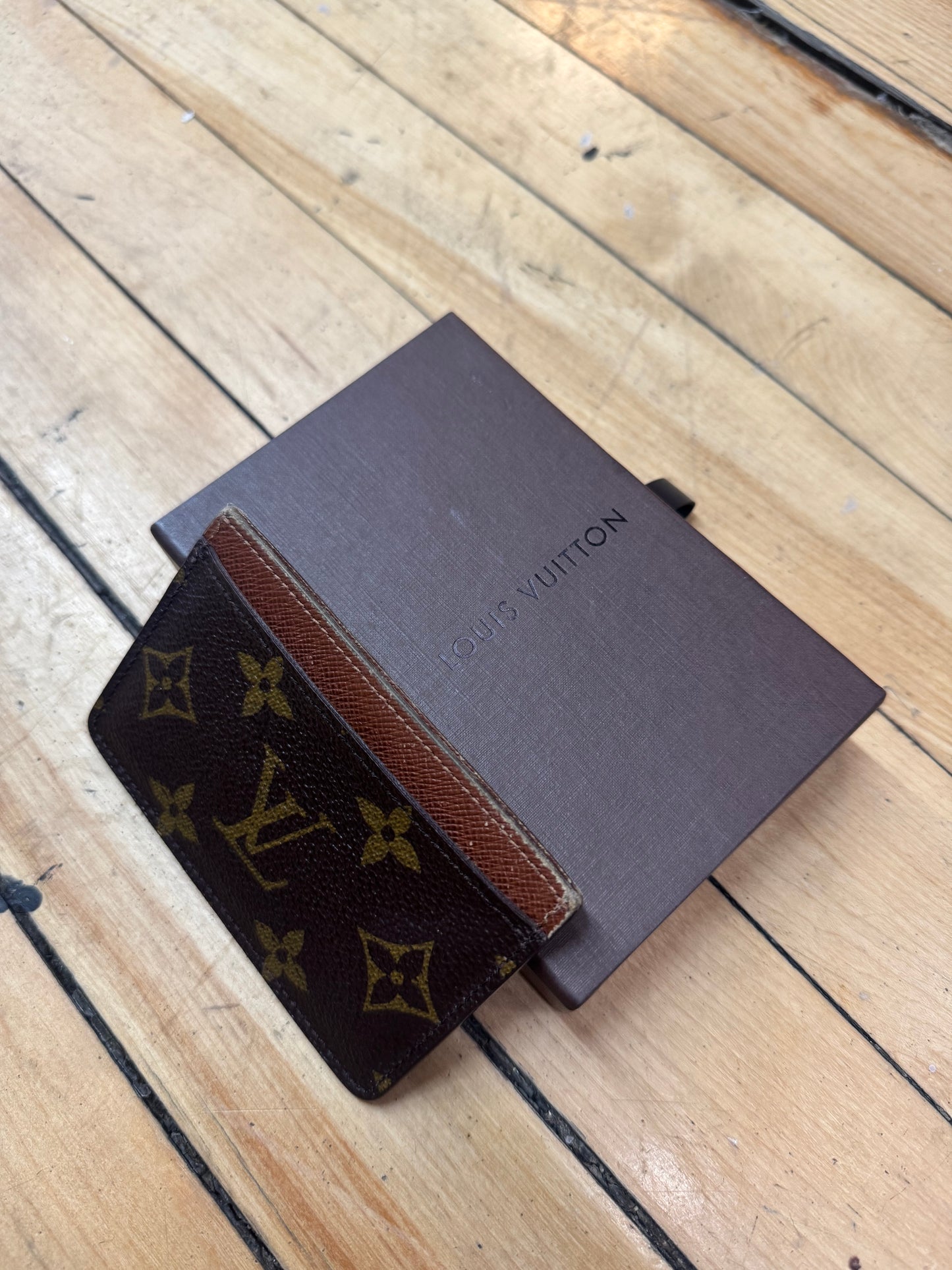 LV Cardholder W/ Box