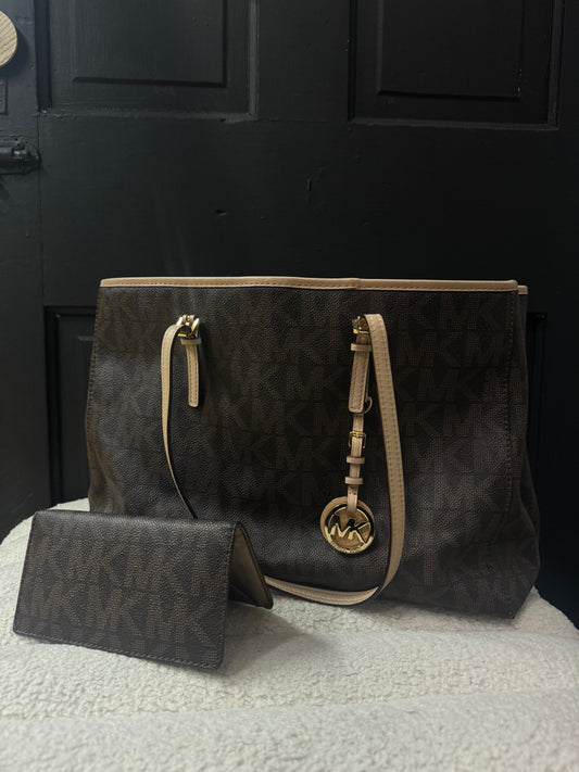 Michael Kors Set