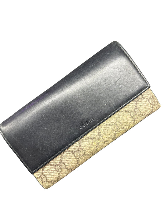 Gucci Flap Wallet