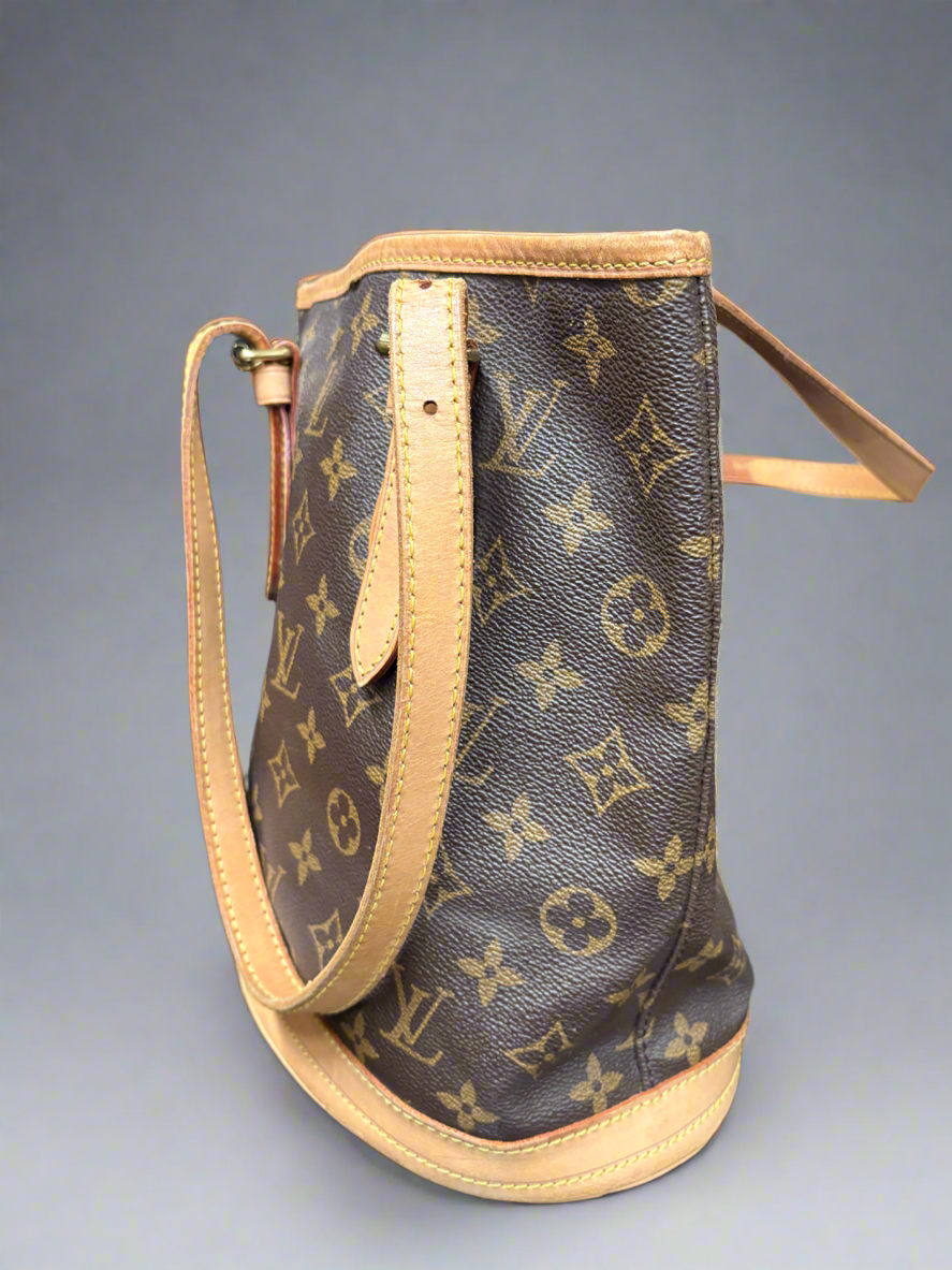 Louis Vuitton Bucket GM Monogram