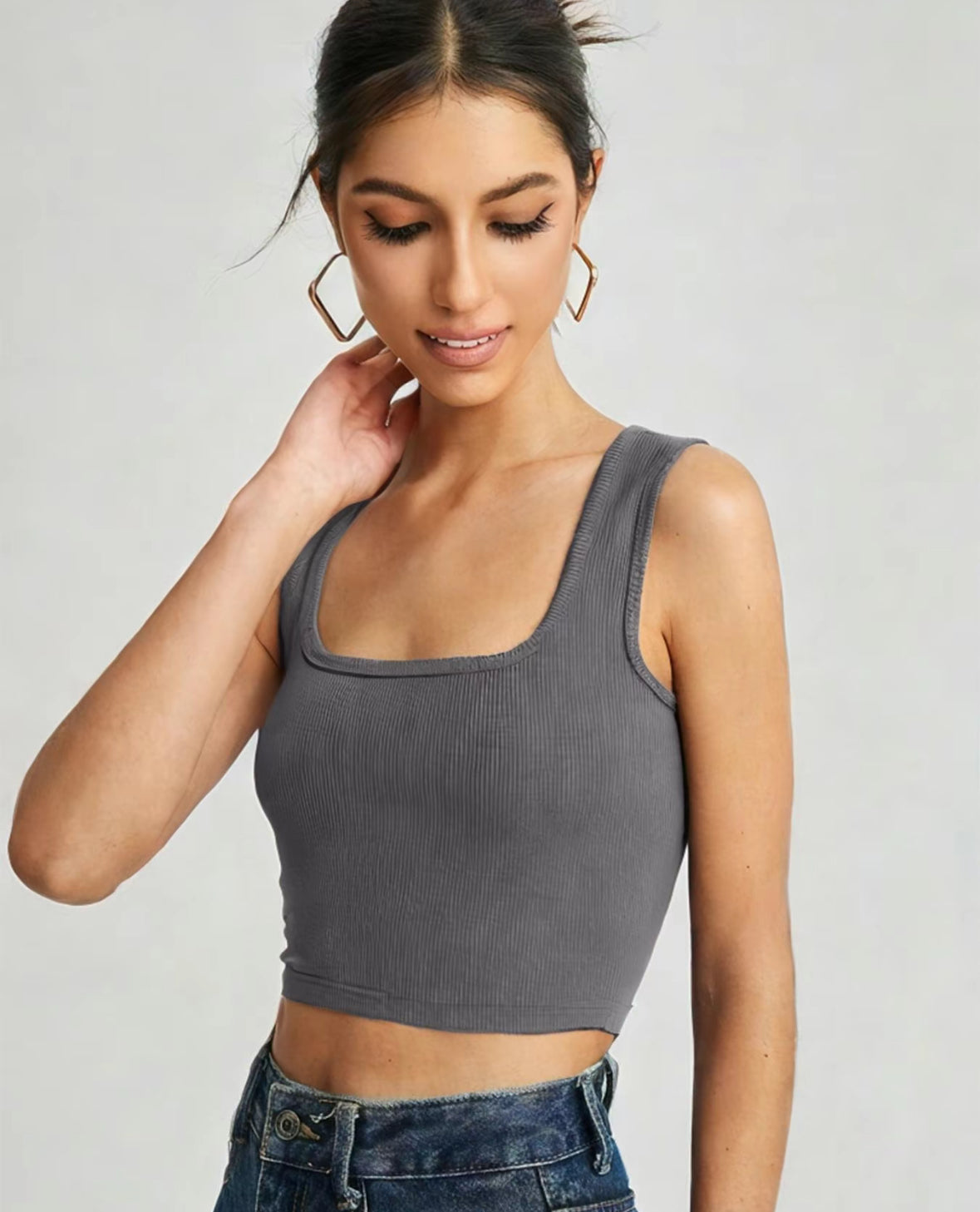 Kiara in Dark Grey