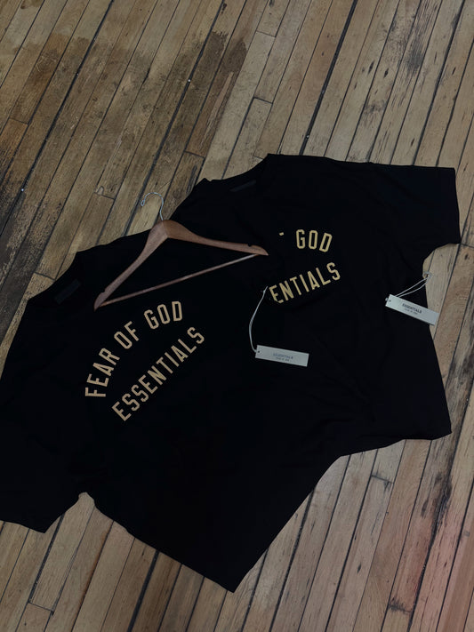 Essentials Tee