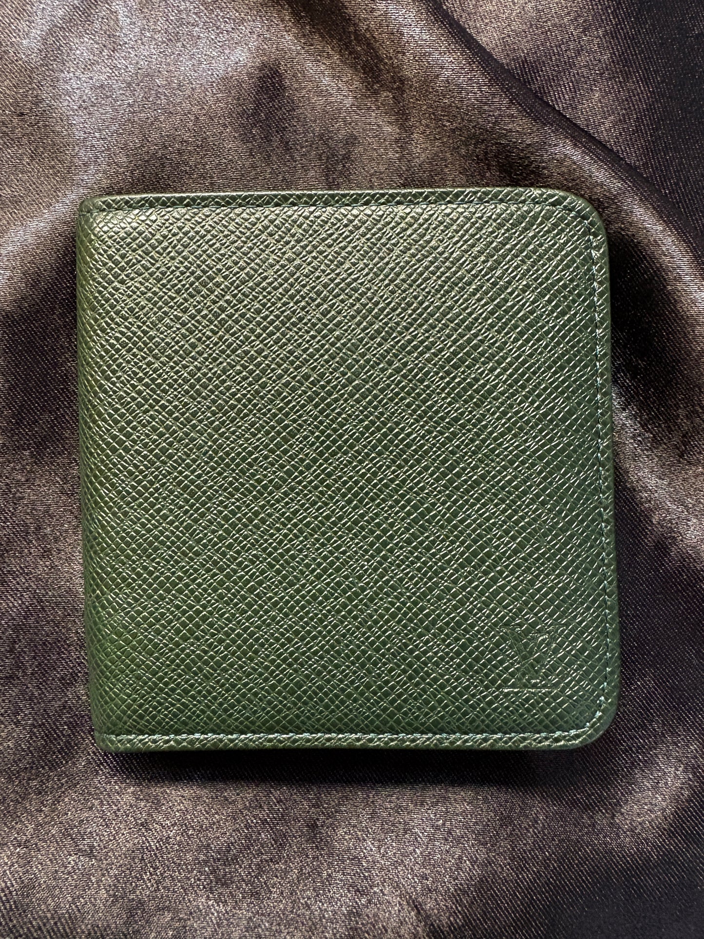 Louis Vuitton Taurillon Leather
Marco Wallet