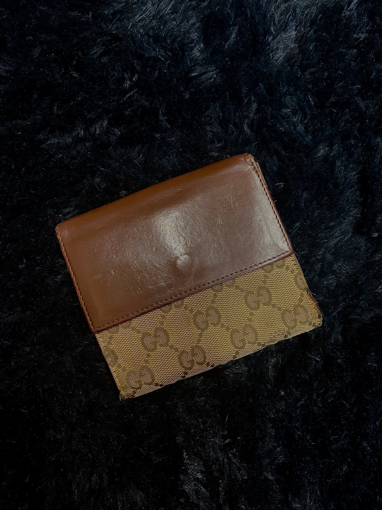 Gucci Compact Bardot Wallet