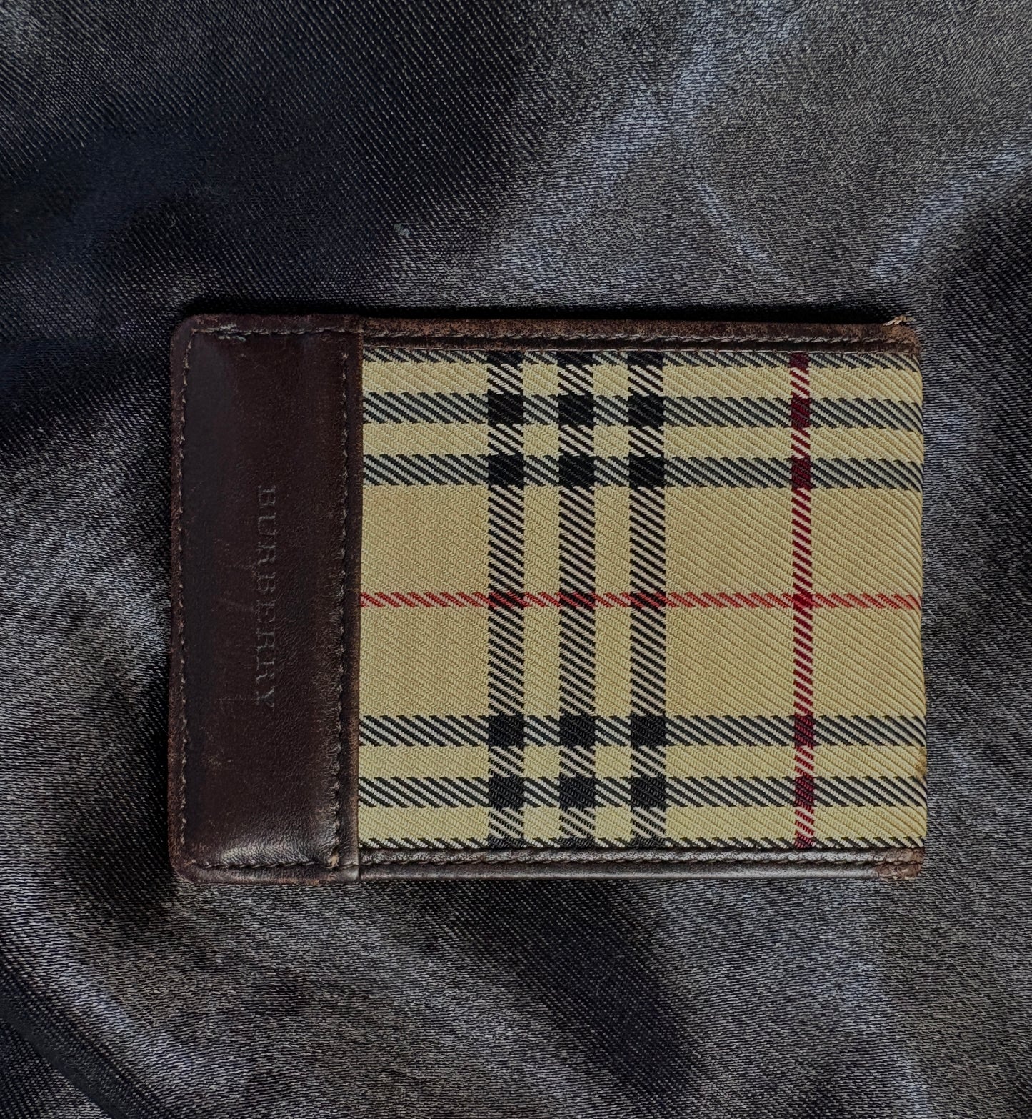 Burberry Leather Mini Nova Wallet